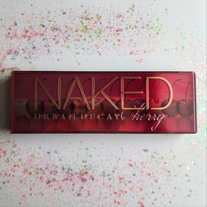Naked Cherry eyeshadow palette